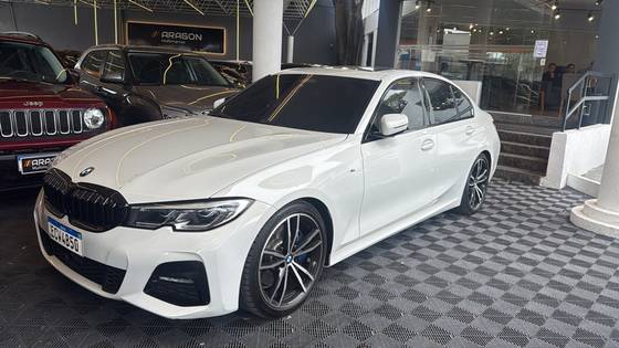 BMW 330i 2.0 16V TURBO GASOLINA M SPORT AUTOMÁTICO